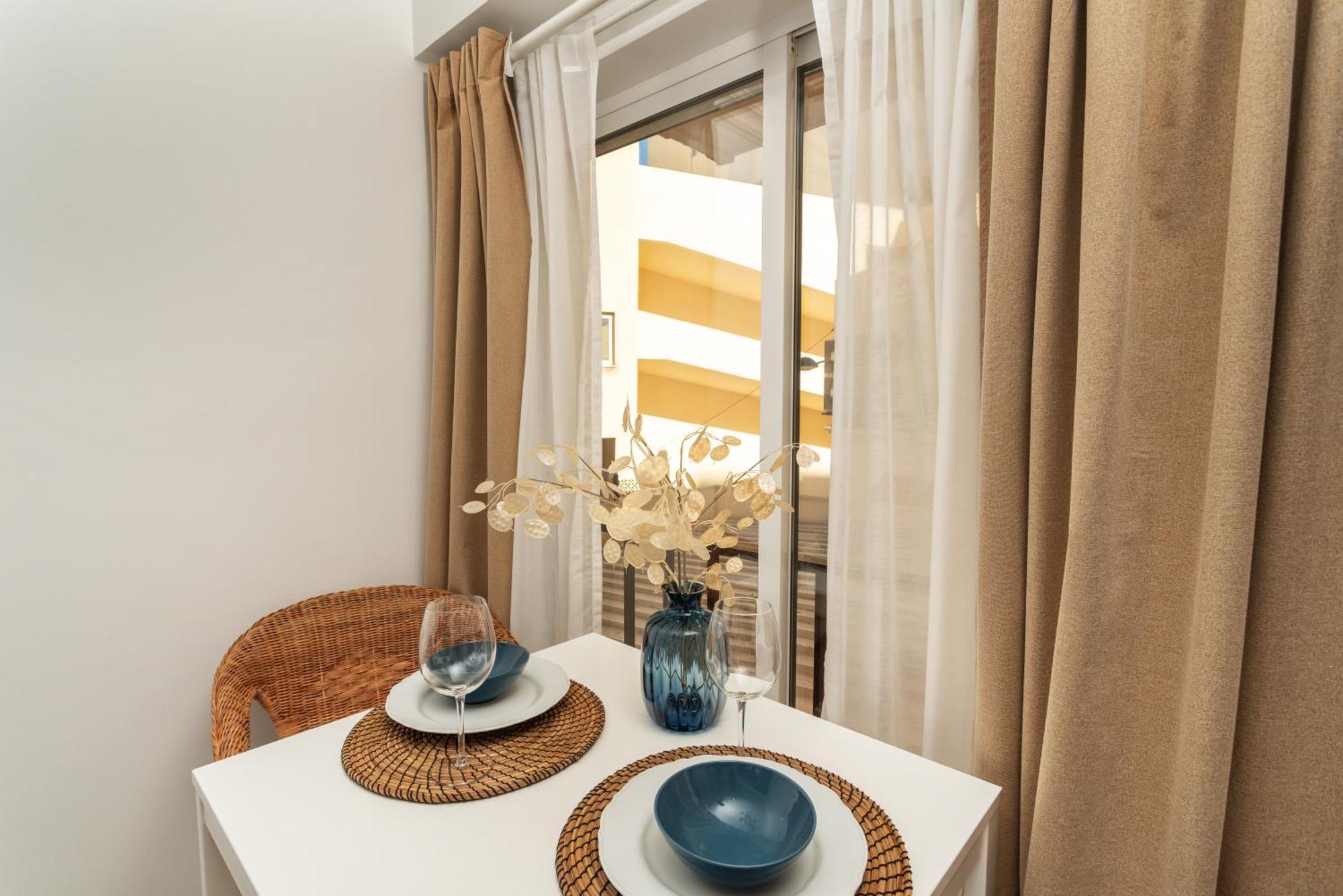 Bnb Homes Praia Da Rocha Beach Bright Apartment 50 M Away From The Ocean Portimão Exterior photo